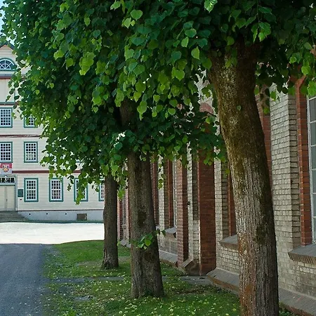 Campinghotel Eulenburg - *