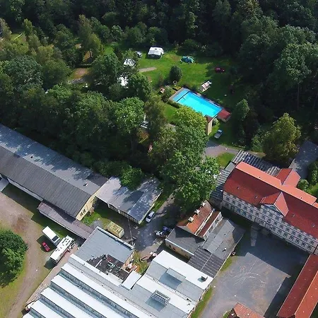 Campinghotel Eulenburg - *