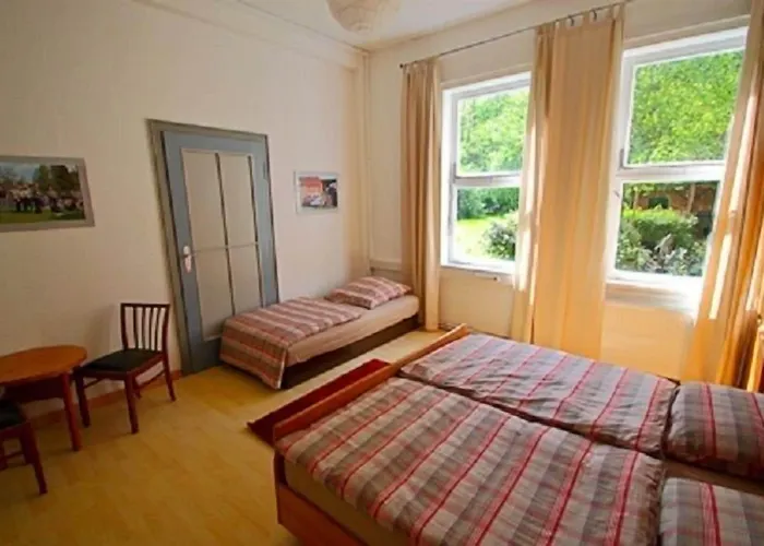 Campinghotel Eulenburg - *